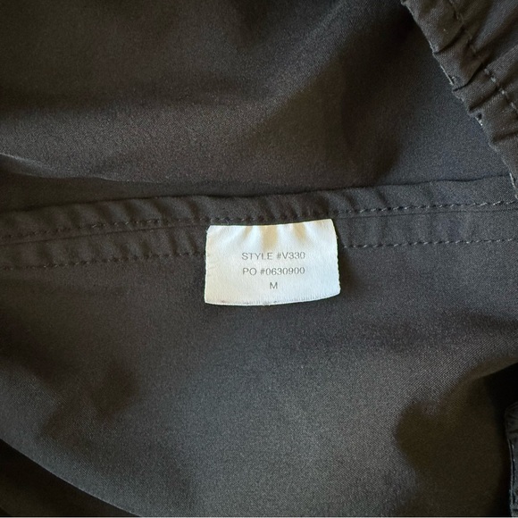 Vuori Mens Black Shorts Size Medium - Picture 4 of 4